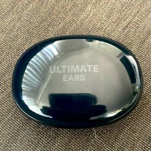 Ultimate ears ear buds